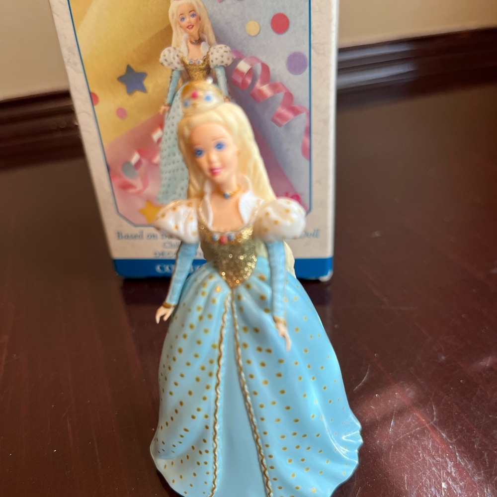 Hallmark 1999 Barbie Inspired Cinderella Ornament